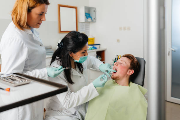 Best Emergency Gum Pain Relief  in Watford City, ND